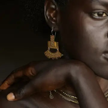 Naia Earrings- Brass